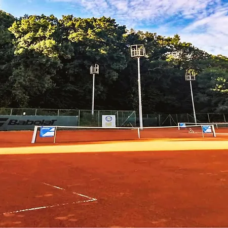 Zornitsa 公寓式酒店