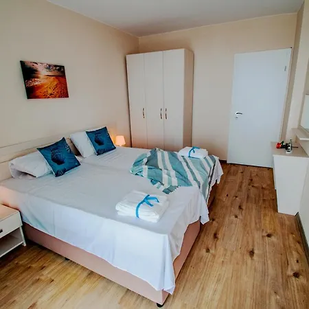 Zornitsa 公寓式酒店 普里莫尔斯科