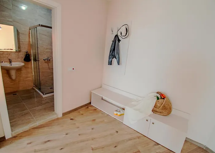 Zornitsa Aparthotel 4*