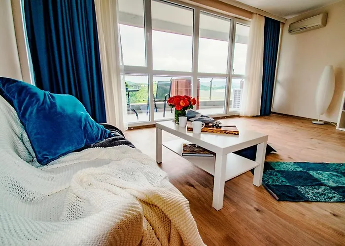 Zornitsa Aparthotel 4*